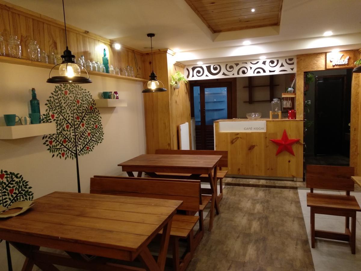 Kochi Hotel Park Avenue מראה חיצוני תמונה