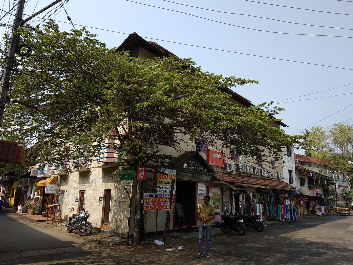 Kochi Hotel Park Avenue מראה חיצוני תמונה